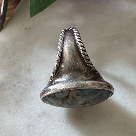 Silver and turquoise Stone Ring - Picture 4 of 5